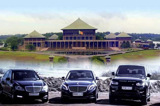 ඡන්දෙට කලින් මන්ත්‍රීවරු “කාර් පර්මිට්” ඉල්ලයි